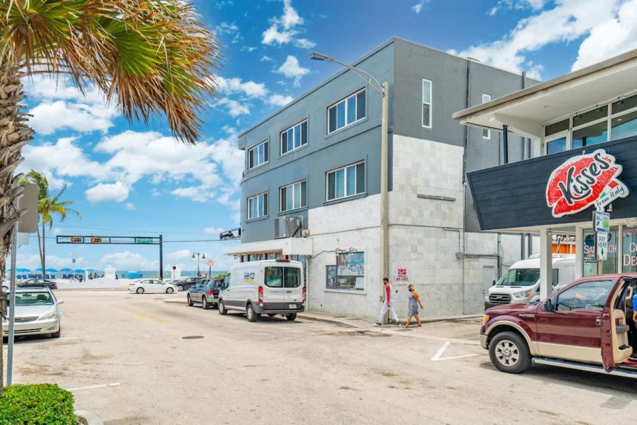 The Purple Pelican Beachfront With Ocean Balcony Unit 1 Форт-Лодердейл Екстер'єр фото